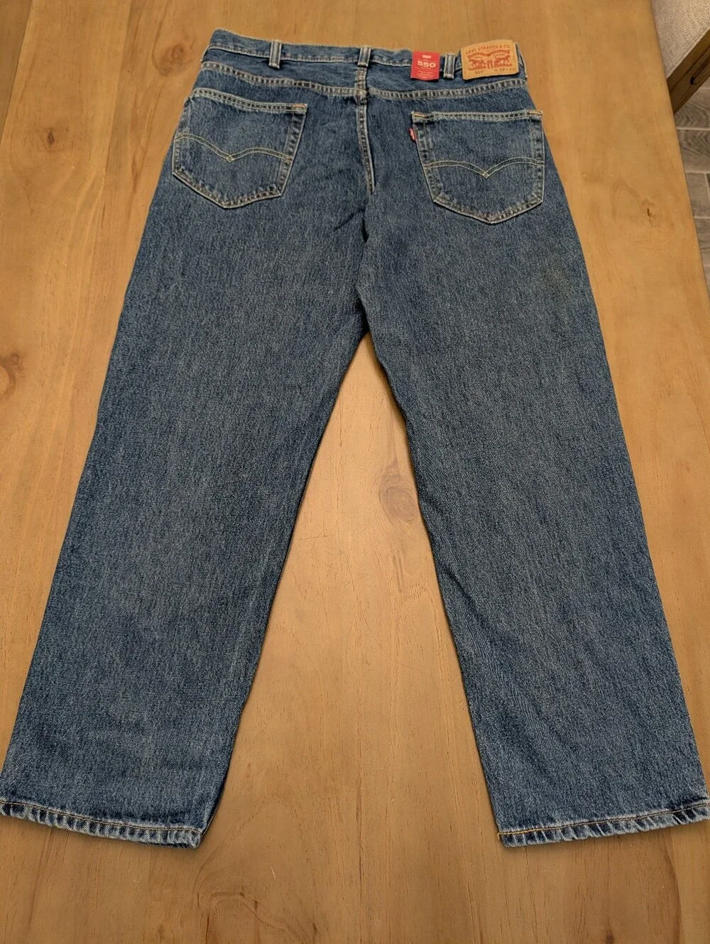 Levi's Men's 550 Relaxed Classic Indigo Jeans 38 x 29 NWT Circa 2016